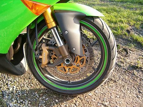 Kawasaki zx6r 636 billede 3