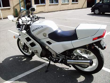 Honda VFR, WHITELADY, RIP billede 3