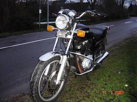 Suzuki GR 650 Tempter solgt billede 3