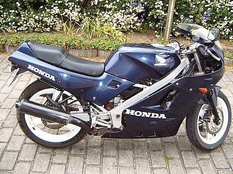 Honda vfr400 solgt - fra salgsannoncen billede 1