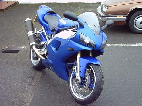 Honda CBR 600 F2 [SOLGT] - Hvad er nu det...??? :-D My precious billede 20