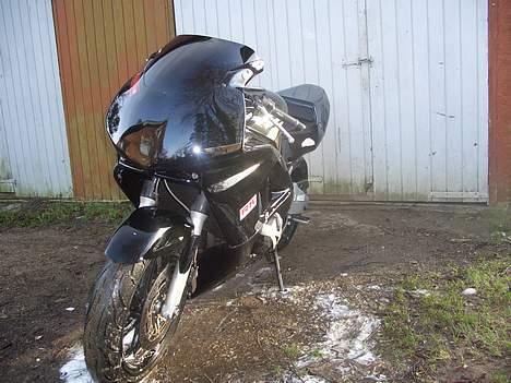 Honda CBR 600 F3 - Solgt billede 2