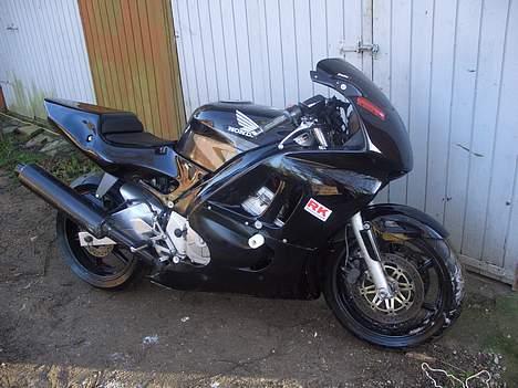 Honda CBR 600 F3 - Solgt billede 5