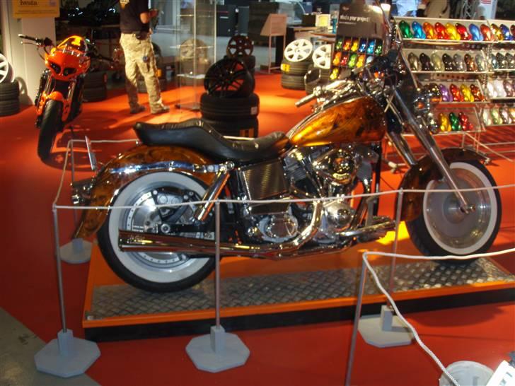 Harley Davidson FLH billede 1