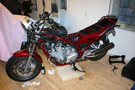 Yamaha XJ 900S (Solgt) - Skilt ad og klar til rengøring billede 16