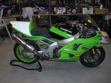 Kawasaki ZX6R (BaneJern) billede 3