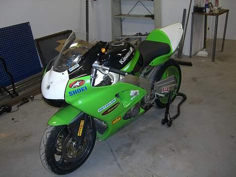 Kawasaki ZX6R (BaneJern) billede 6
