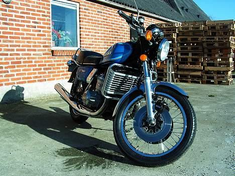 Suzuki gt 750 billede 4