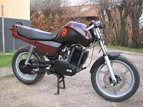 MZ etz 251 ST (under ombyg.) - Under ombygning. billede 5