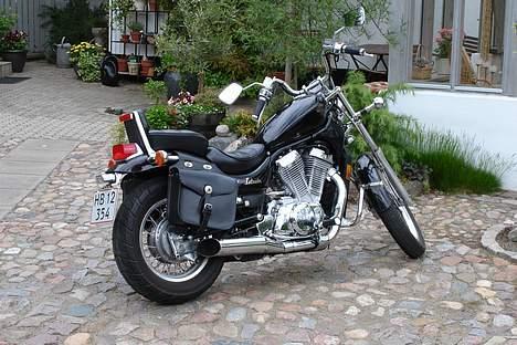 Suzuki VS 700 Intruder billede 5