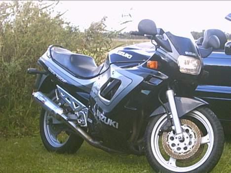 Suzuki GSX 750F (SOLGT) billede 1