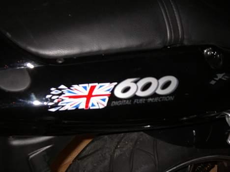 Triumph TT 600 solgt billede 6