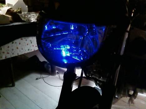 Kawasaki ZX Ni'arn (solgt) - Blå positionslysdiode billede 15