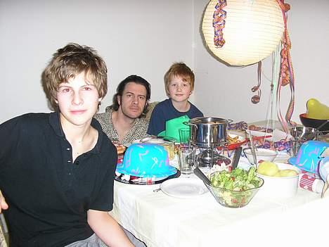 Ducati 750 PASO - Mine homies og jeg. Det er mig i midten. ;-)) billede 20