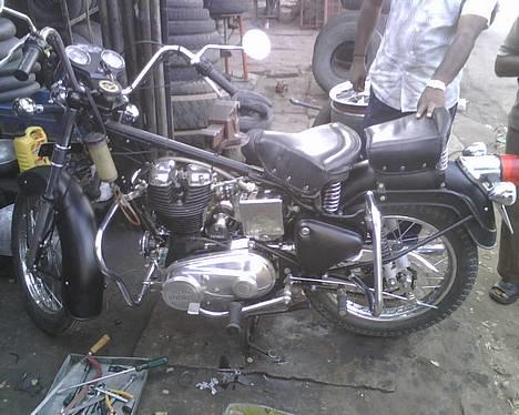 Royal Enfield Lightning - Under restaureringen billede 2