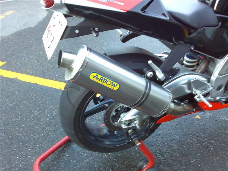 Aprilia RSV1000 Mille (Solgt) - Ja der kom plade på d. 01-03-2007 det kunne ikke passe bedere... billede 2