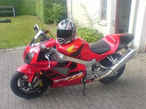 Aprilia RSV1000 Mille (Solgt) - Min gamle VTR1000 SP1 billede 10