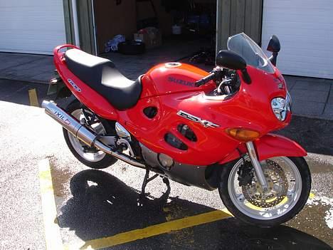 Aprilia RSV1000 Mille (Solgt) - Min gamle GSX600F billede 12