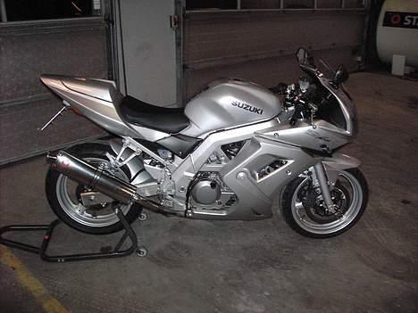 Suzuki sv650s billede 1