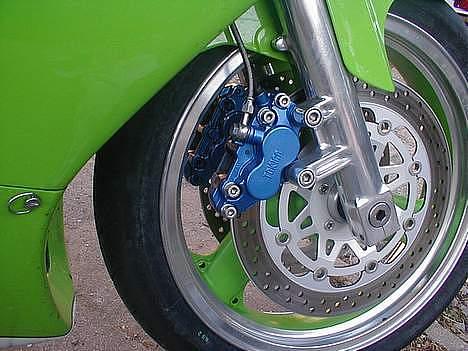 Kawasaki ZXR 750  SOLGT billede 2