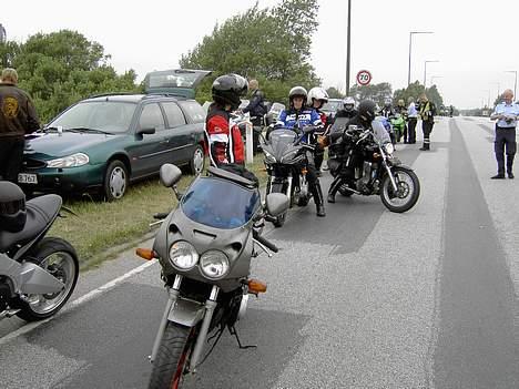 Yamaha FZR 600 *SOLGT* billede 18