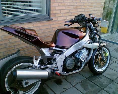 Yamaha FZR 1000  > DØD <> SOLGT< - Sådan så den ud indtil 27/5 2007. billede 4