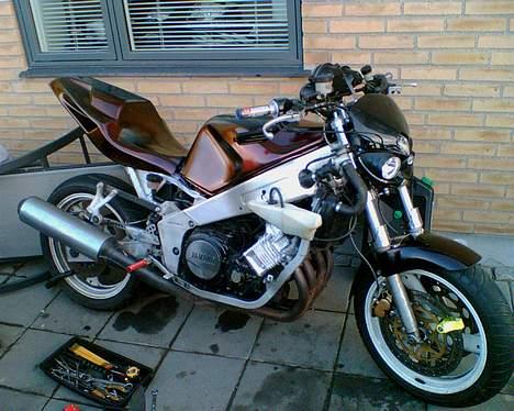 Yamaha FZR 1000  > DØD <> SOLGT< - Sådan så den ud indtil 27/5 2007. billede 5