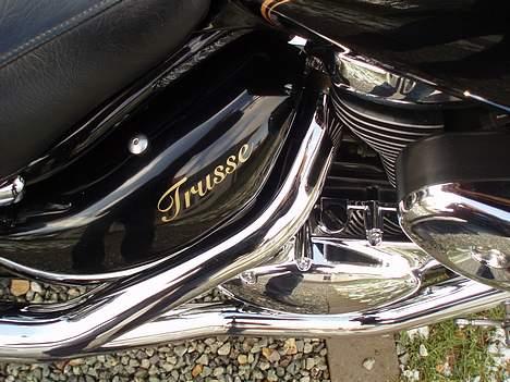 Suzuki VL 800 Volusia "SOLGT" billede 12