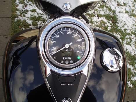 Suzuki VL 800 Volusia "SOLGT" billede 14