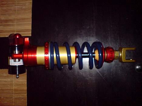 Kawasaki zx 10r (solgt) - Elka race dæmper, optimering af køreegenskaber billede 12