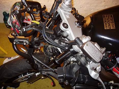 Honda VFR 750 F billede 9