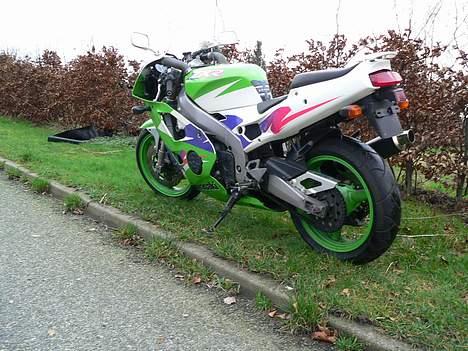 Kawasaki zxr 400 billede 6