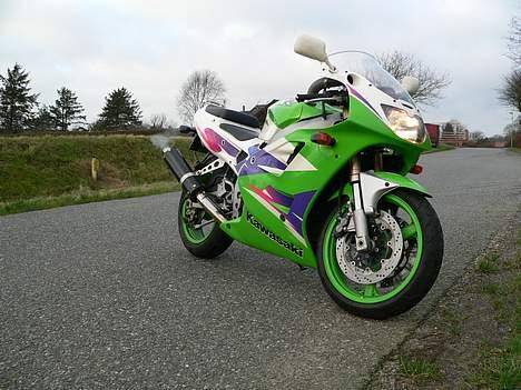 Kawasaki zxr 400 billede 8