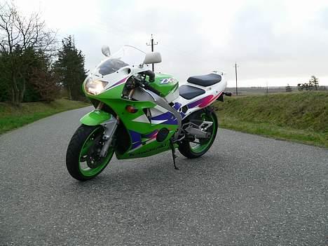 Kawasaki zxr 400 billede 10