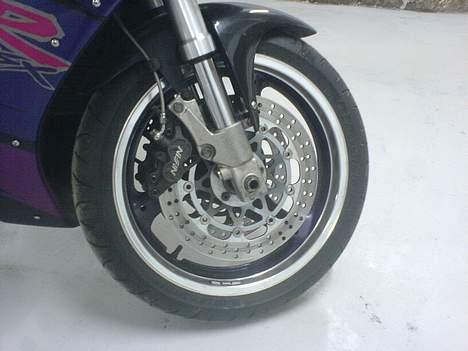 Suzuki GSX R   - nye rustfrie skiver billede 2