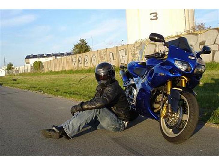 Suzuki sv650s - En skøn efterårs aften :-) billede 1