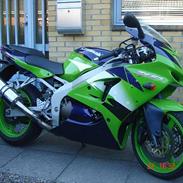 Kawasaki zx6r