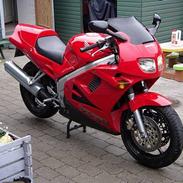 Honda VFR 750F