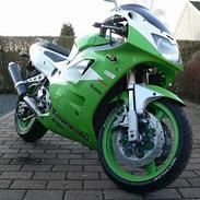 Kawasaki ZXR 400
