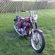Triumph thunderbird