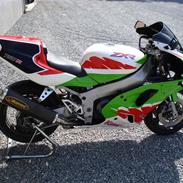 Kawasaki ZXR750R