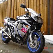 Suzuki gsxr 1100 