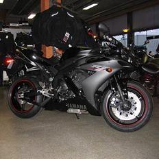 Yamaha YZF R1 SÆLGES!!!