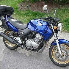 Honda CB 500