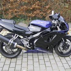 Kawasaki zxr 750