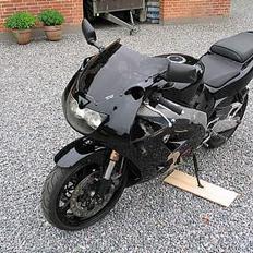 Kawasaki Zxr 400 SOLGT TIL PINDARM