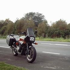 Suzuki gsx 750es