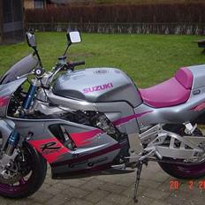 Suzuki  gsxr 750 - SOLGT 28/3-10