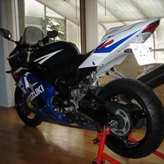 Suzuki GSXR 600 K4