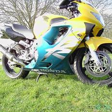 Honda Cbr 600 f4